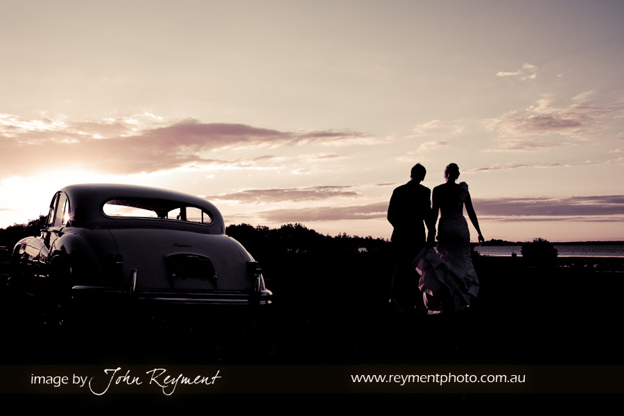 Bride & Groom with Jaguar, Kenz Classic, Brisbane wedding photography, Reyment Photographics