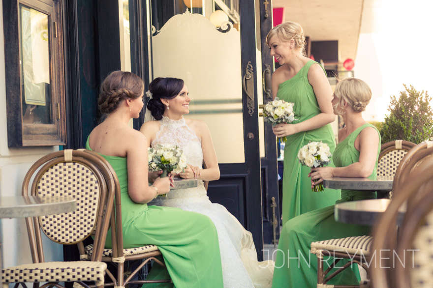 Issues to consider when choosing bridesmaids dresses for your wedding